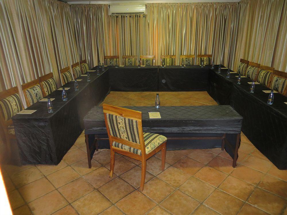 Ivory Tusk Lodge Tzaneen Exterior foto