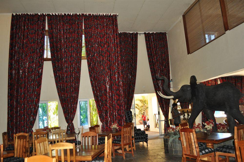 Ivory Tusk Lodge Tzaneen Exterior foto