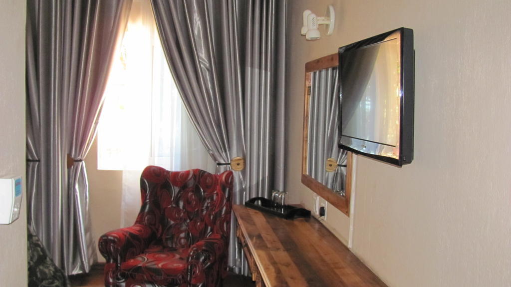 Ivory Tusk Lodge Tzaneen Cameră foto